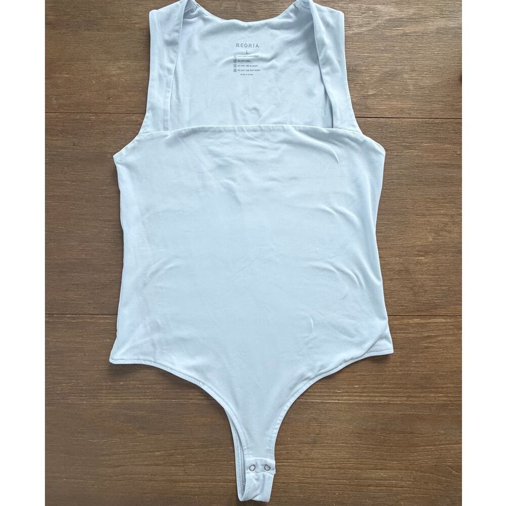 REORIA Women’s White Square Neck Sleeveless Thong Bodysuit Size Large